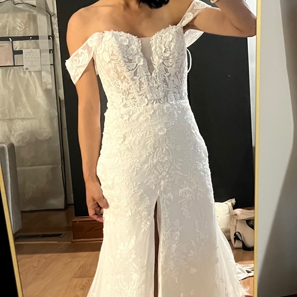 Brand new Morilee Paige wedding dress for sale!